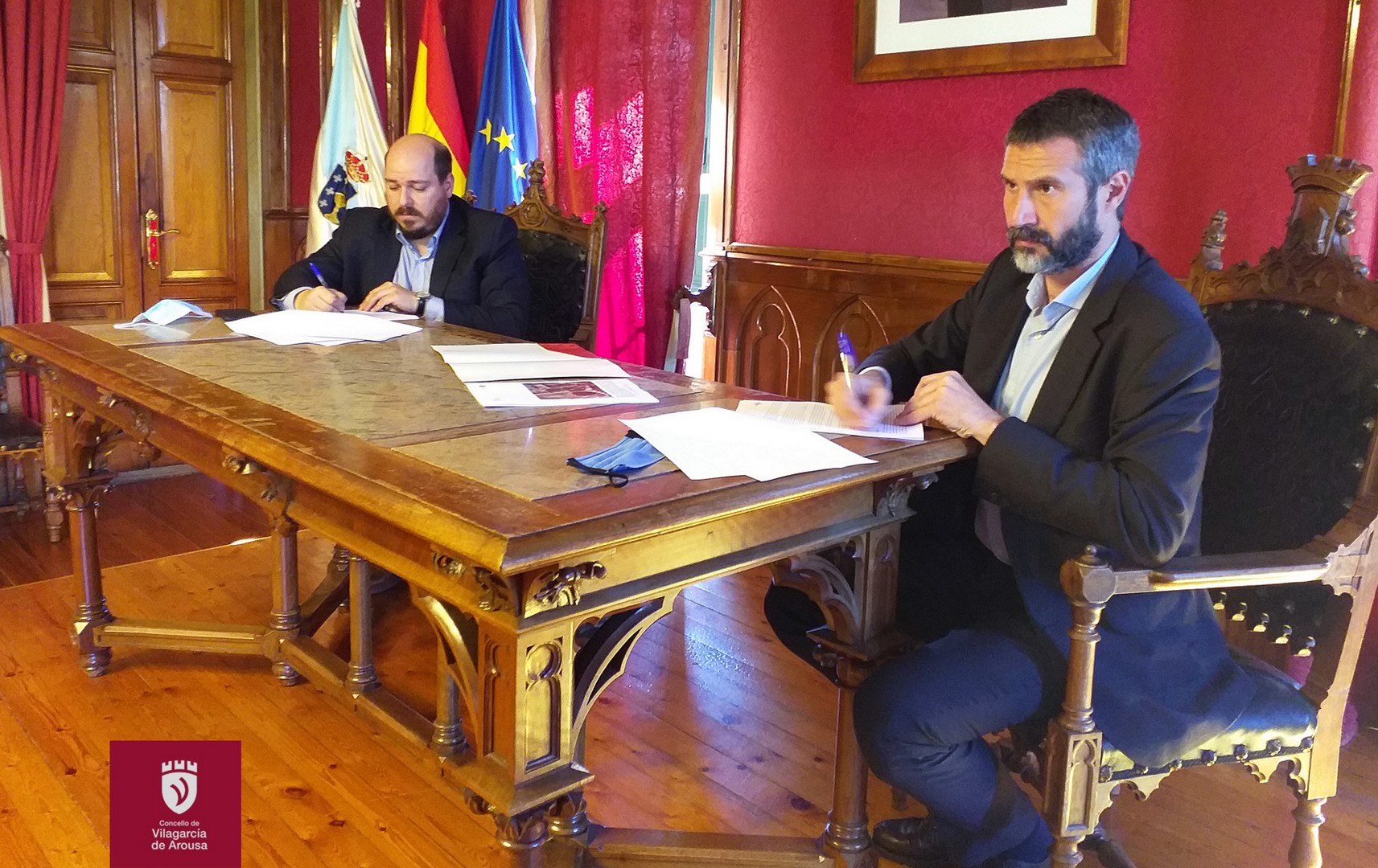 O Concello de Vilagarcía e o Colexio asinan un convenio para o concurso de ideas das piscinas da Concha